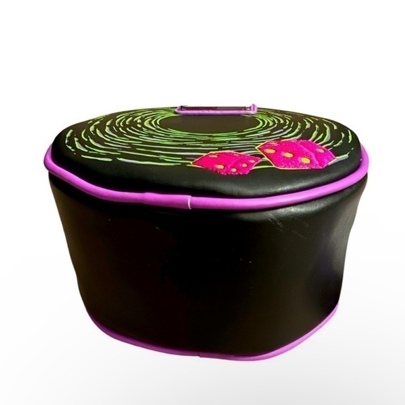 Loungefly Halloween Glow in the Dark Oogie Boogie Convertible Crossbody HandBag. - Picture 13 of 16